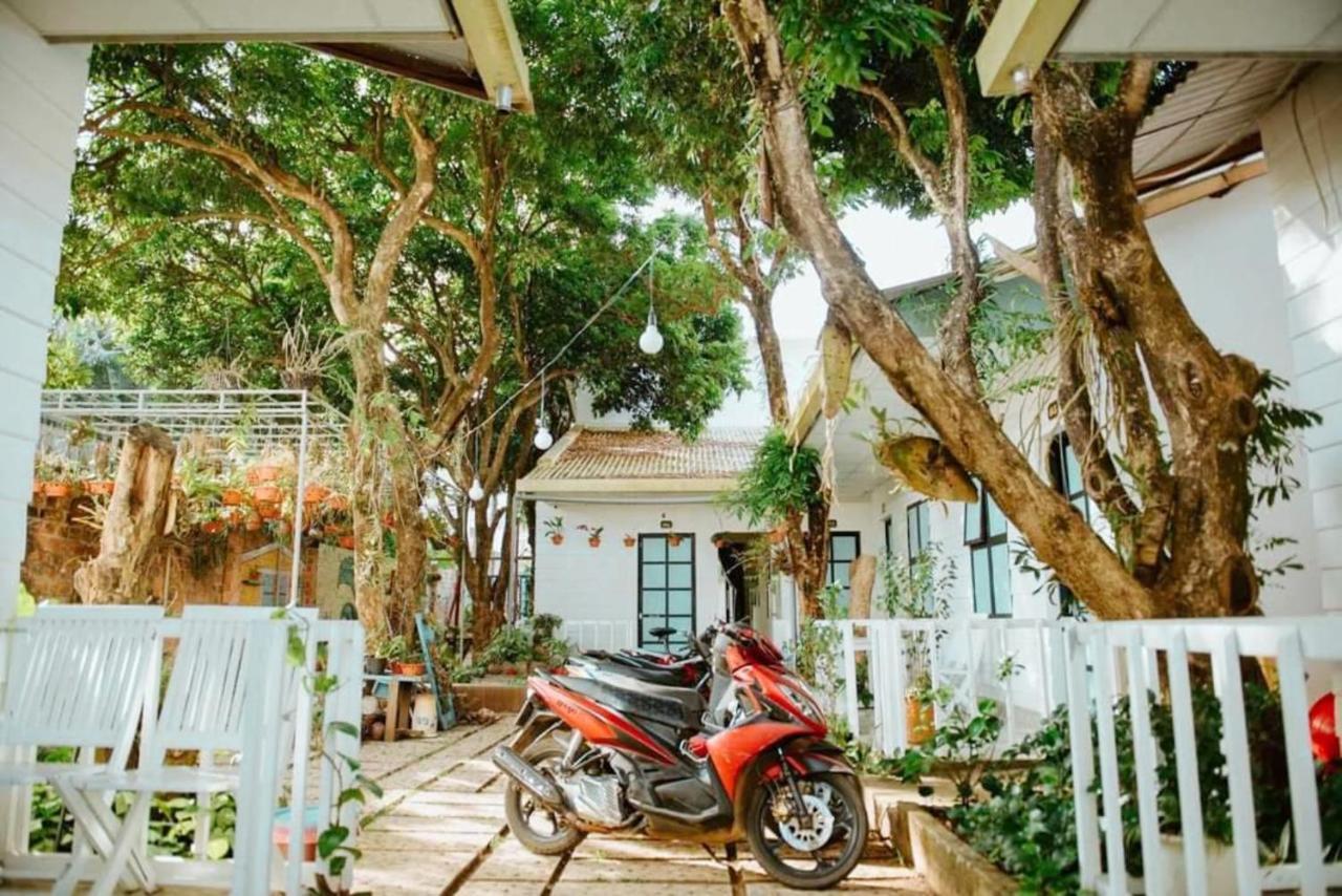 Homestay Vuon Nhan Pleiku Buitenkant foto